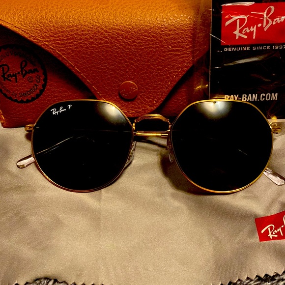 Hexagonal Titanium polarized sunglasses made in Italy